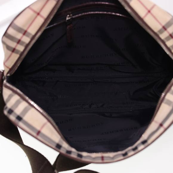 BURBERRY Nova Check Shoulder Bag Nylon Beige Auth ti1079 - Picture 12 of 16